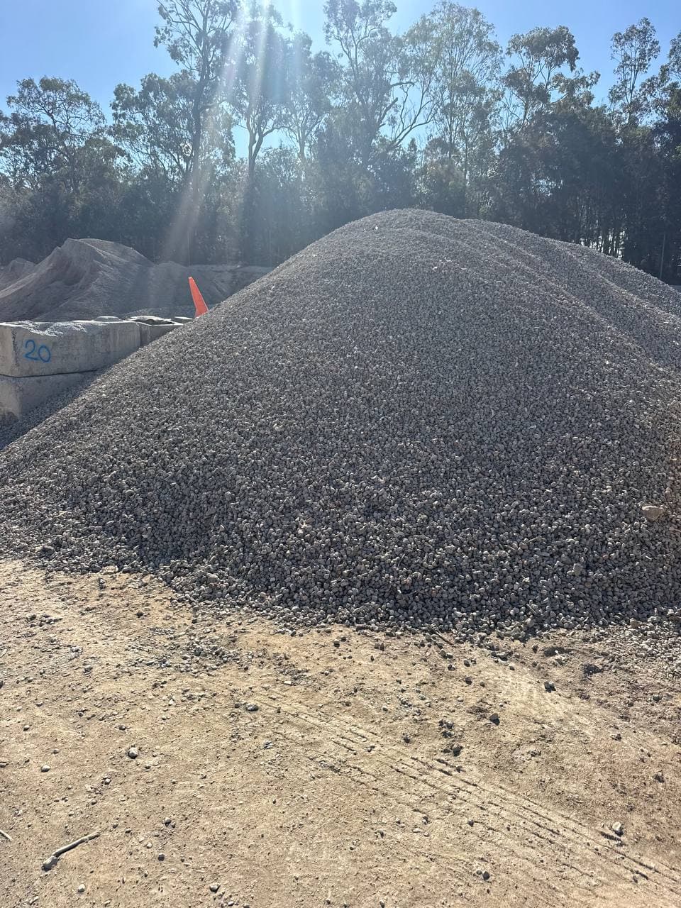 Stockpile of 20 mm recycled concrete gravel at Recycling King